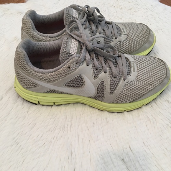 Nike Lunarfly 3 Running Shoes Lunarlon 510791-010 - Picture 2 of 5